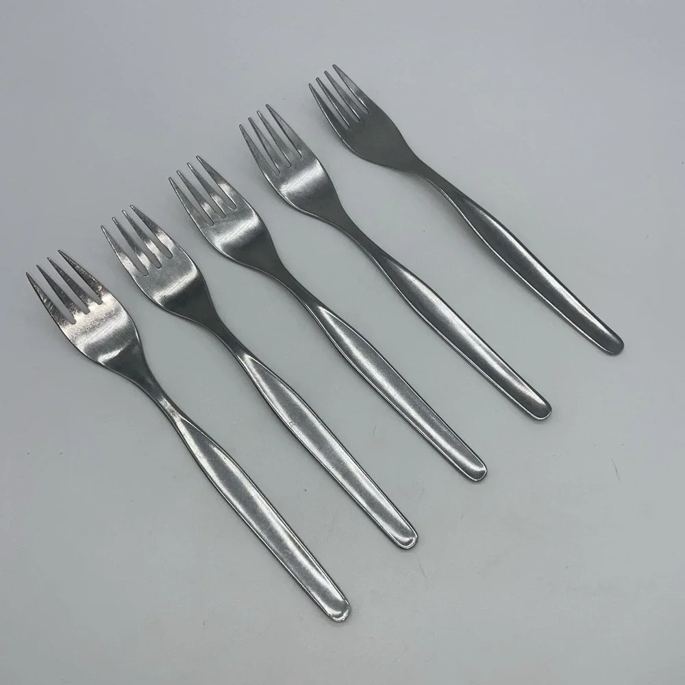 Set Of 5 Dinner Forks 